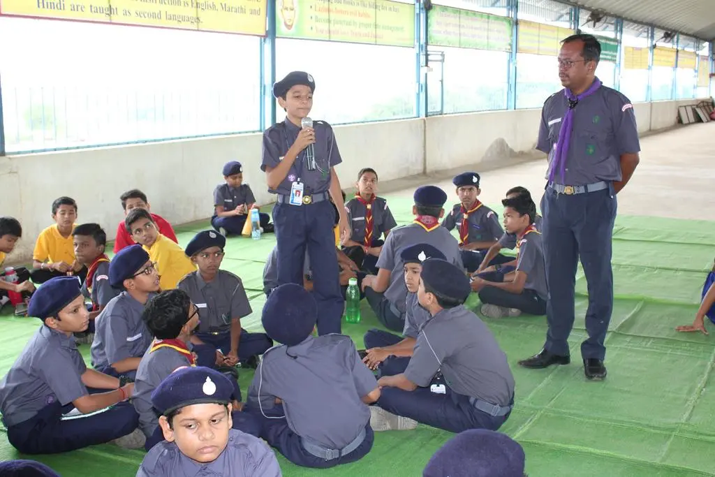 Scout & Guide in Carmel High School Gadchiroli